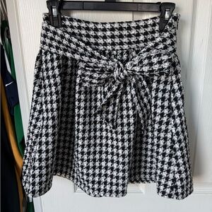 Express Black and White A-Line Skirt